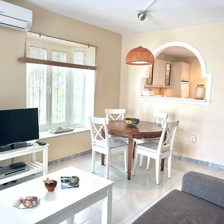 Fabulous Vacation In A 2 Bedroom Townhouse With 2 Terraces Overlooking The Sea, Suitable For 6 People 3 Swimming Pools Tennis And 200 Mts From The Sea El Faro Dış mekan fotoğraf